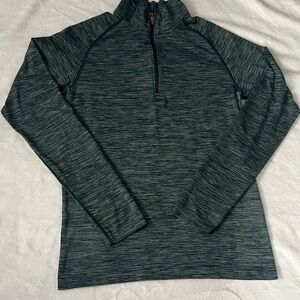Lululemon men’s Green Quarter-Zip Pullover size small